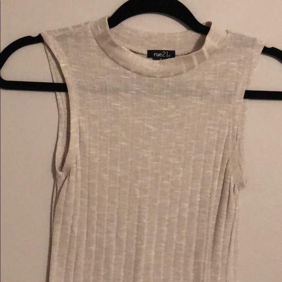 Top - Picture 3 of 3